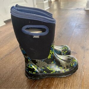 BOGS kids winter snow rain boots
